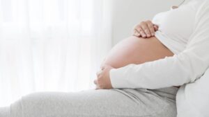 sophrologie grossesse, sophrologie prénatale, sophrologie femme enceinte, gérer le stress pendant la grossesse, accompagnement périnatal sophrologie